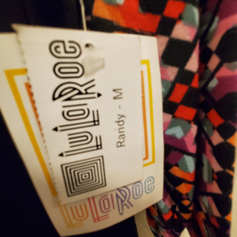 *Lularoe Randy* - Picture 4 of 4